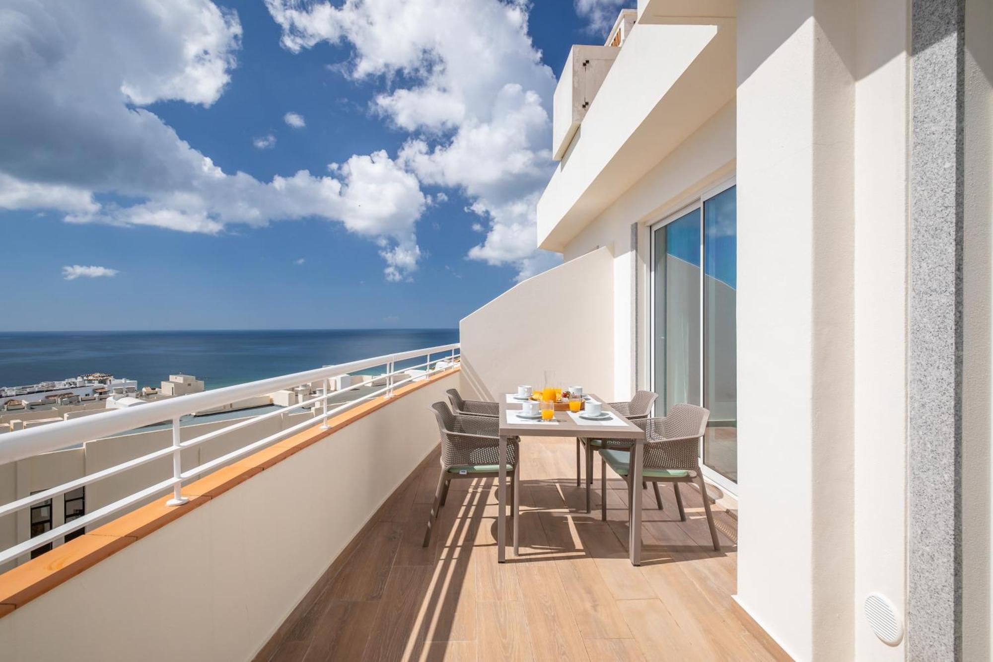 Ocean View, Porto De Mos Vr13 Apartment *